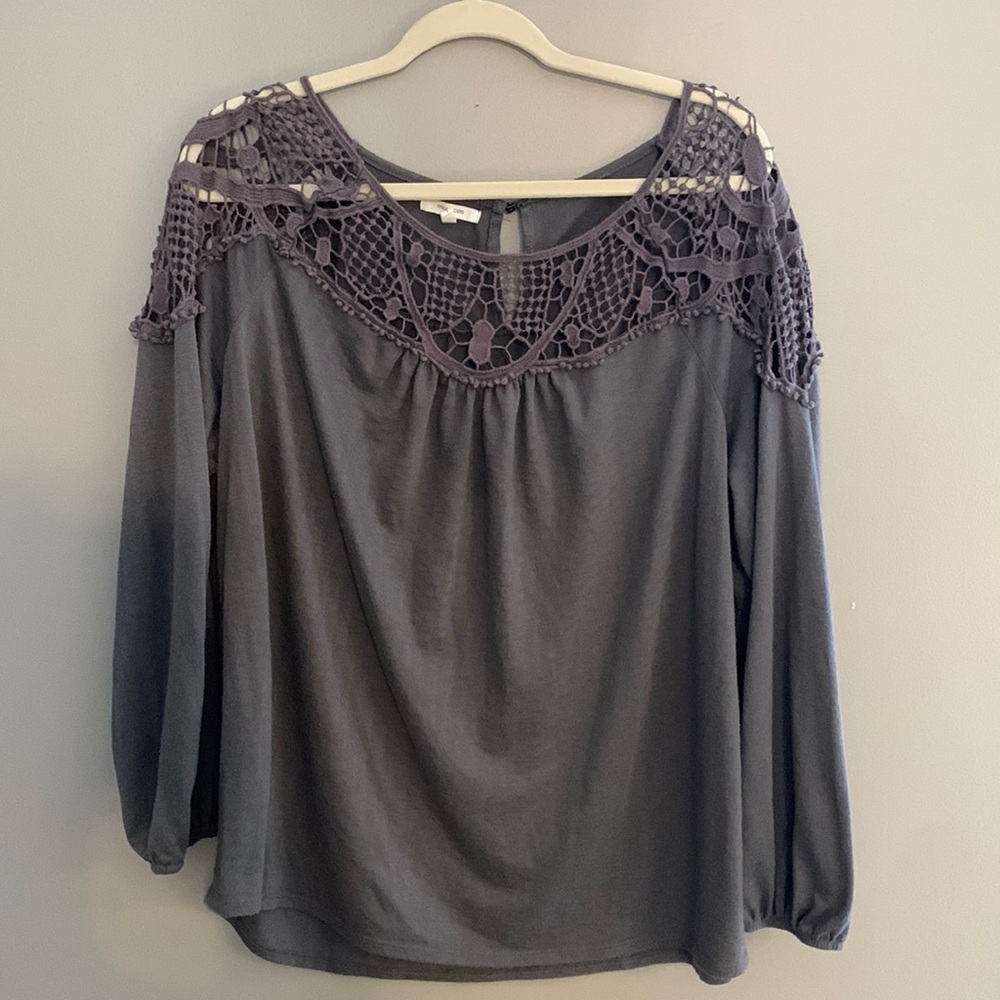 Maurice’s size 1 lace cut out shoulder top